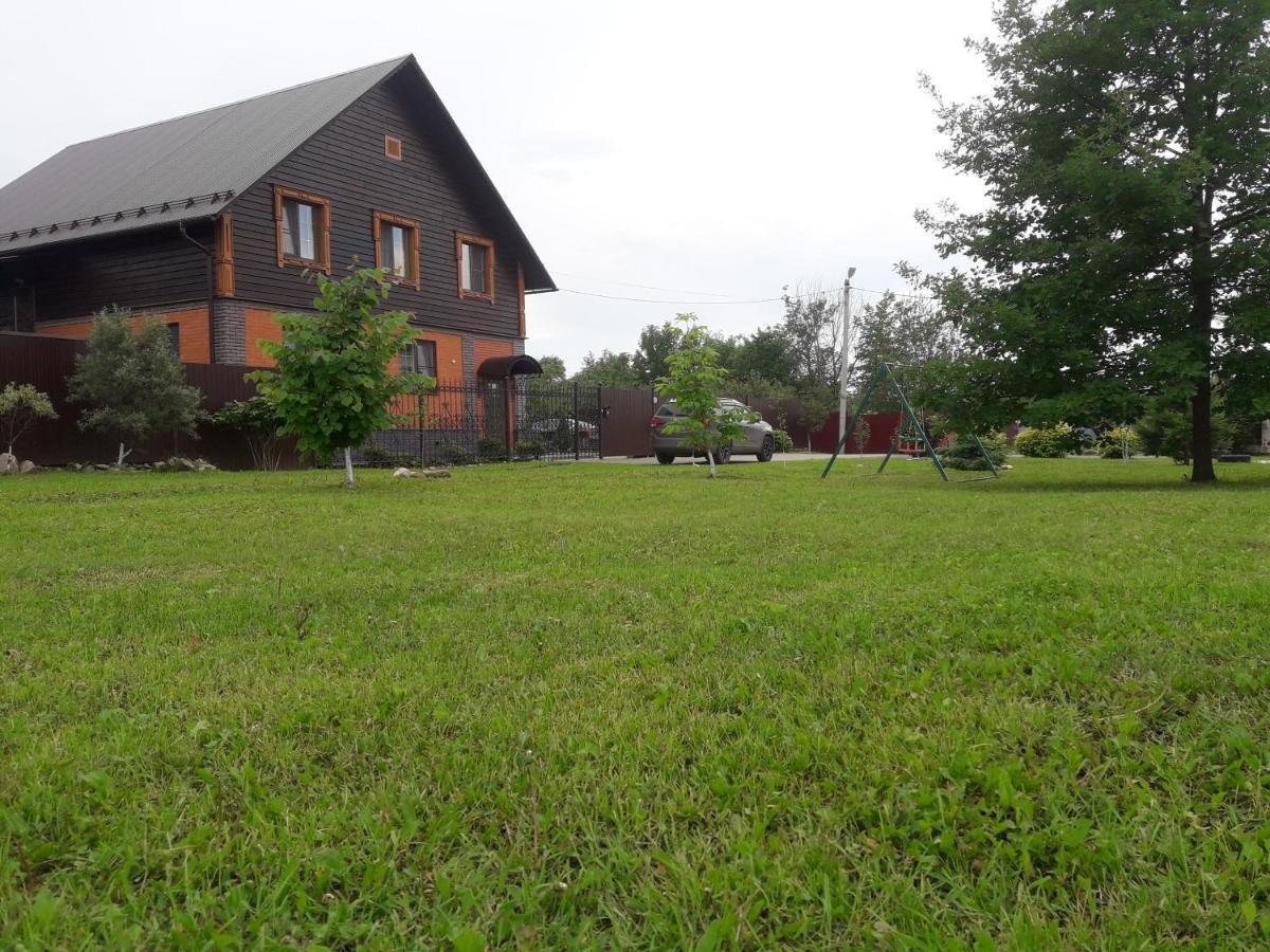 Lyubimy Suzdal Guesthouse Luaran gambar